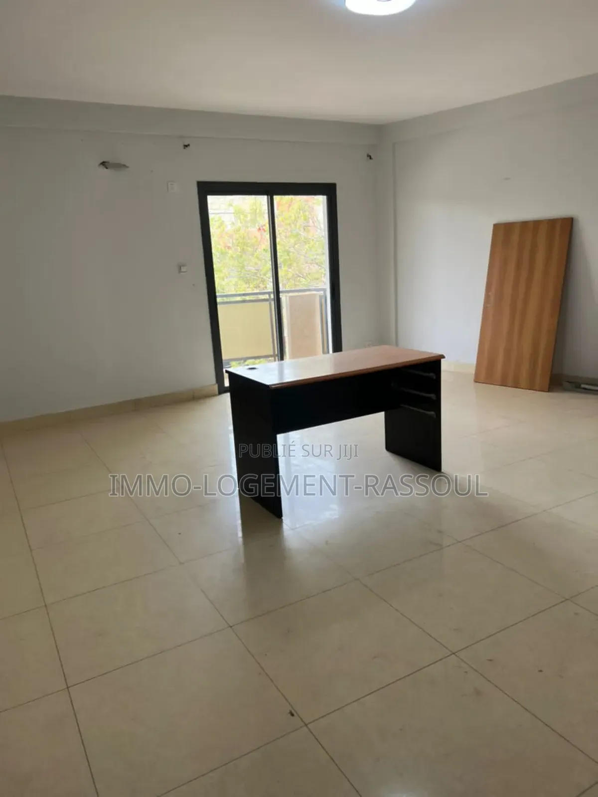 3chbre Appartement dans Dieuppeul-Derklé à Louer