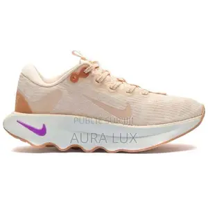Original Nike Motiva Disponible Pointure ,40,41,42,43,44,45