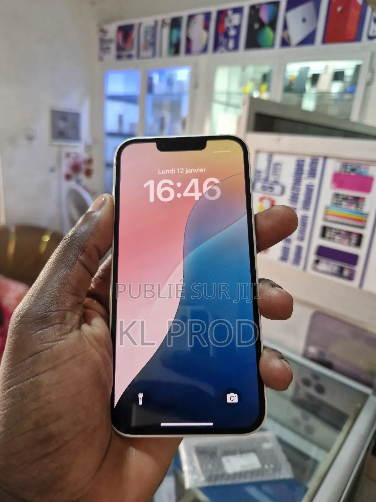 New Pomme iPhone 13 128 GB Blanc