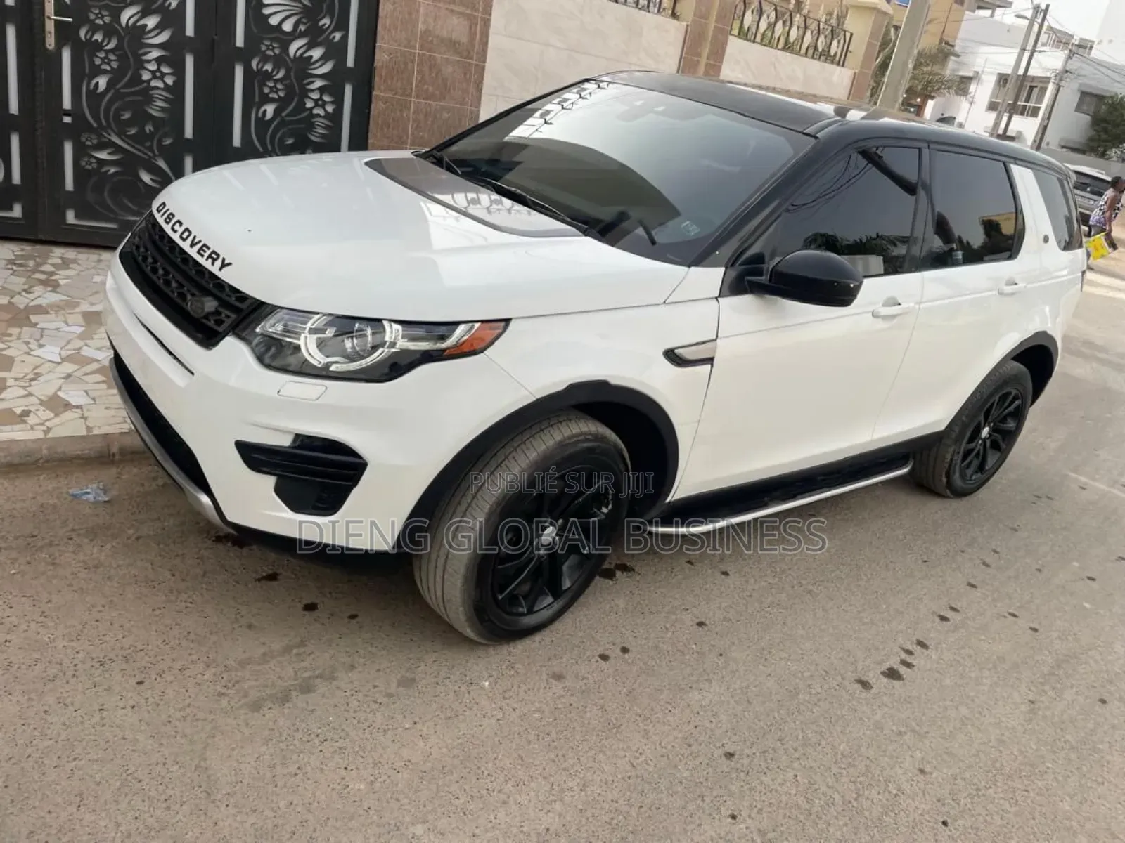 Land Rover Discovery Sport SE 2017 Blanc