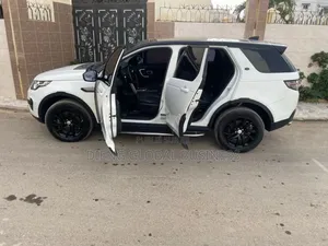 Land Rover Discovery Sport SE 2017 Blanc