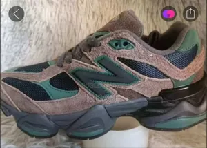 Photo - New Balance 2025