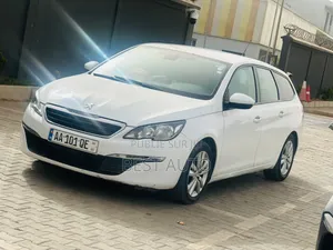 Photo - PEUGEOT 308 2016 Blanc