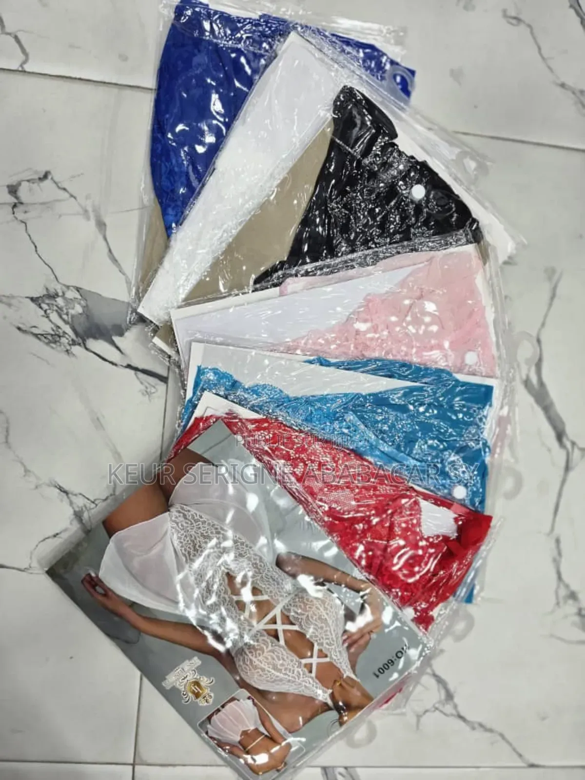 Combinaison en Dentelle Sexy Avec Fente en Bas