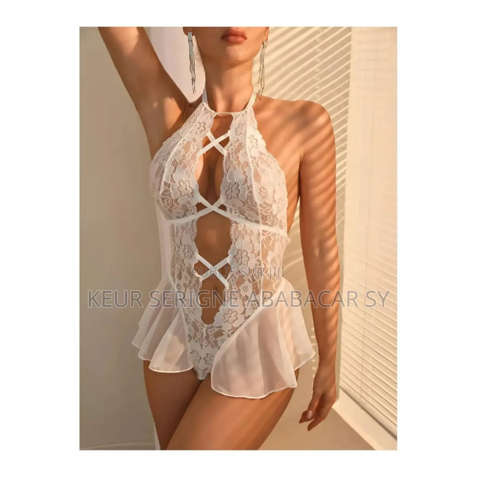 Combinaison en Dentelle Sexy Avec Fente en Bas