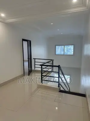 3chbre Appartement dans Almadies à Louer