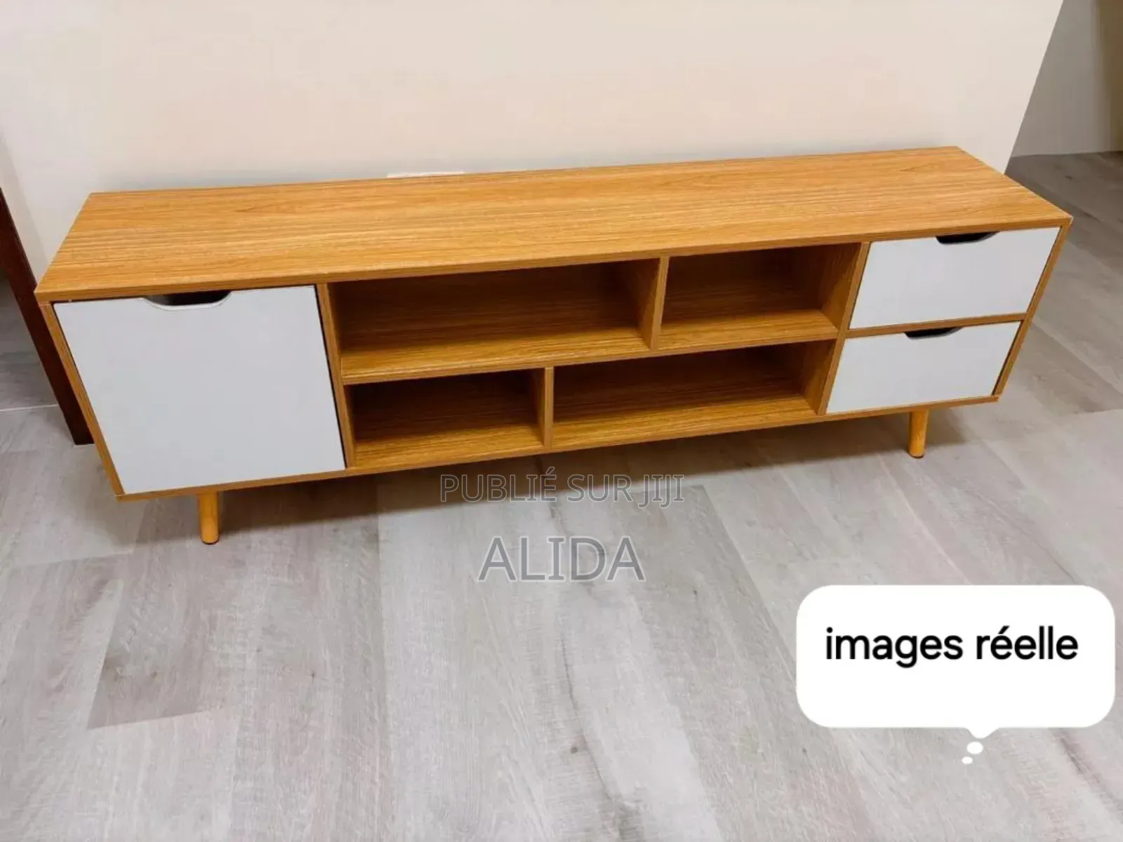 Table Tv 1m40