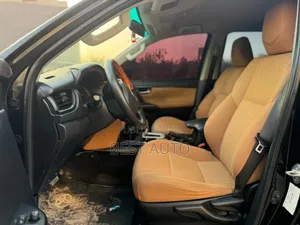 Toyota Highlander 2019 Noir