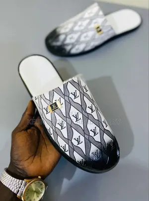 Babouche Louis Vitton