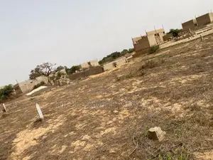 Photo - Terrain À Vendre Ngorom 1