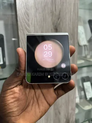 New Samsung Galaxy Z Flip5 256 GB Autre