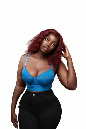 Admirez Notre Nouveau Soutien-gorge Gainant Et Stylé.