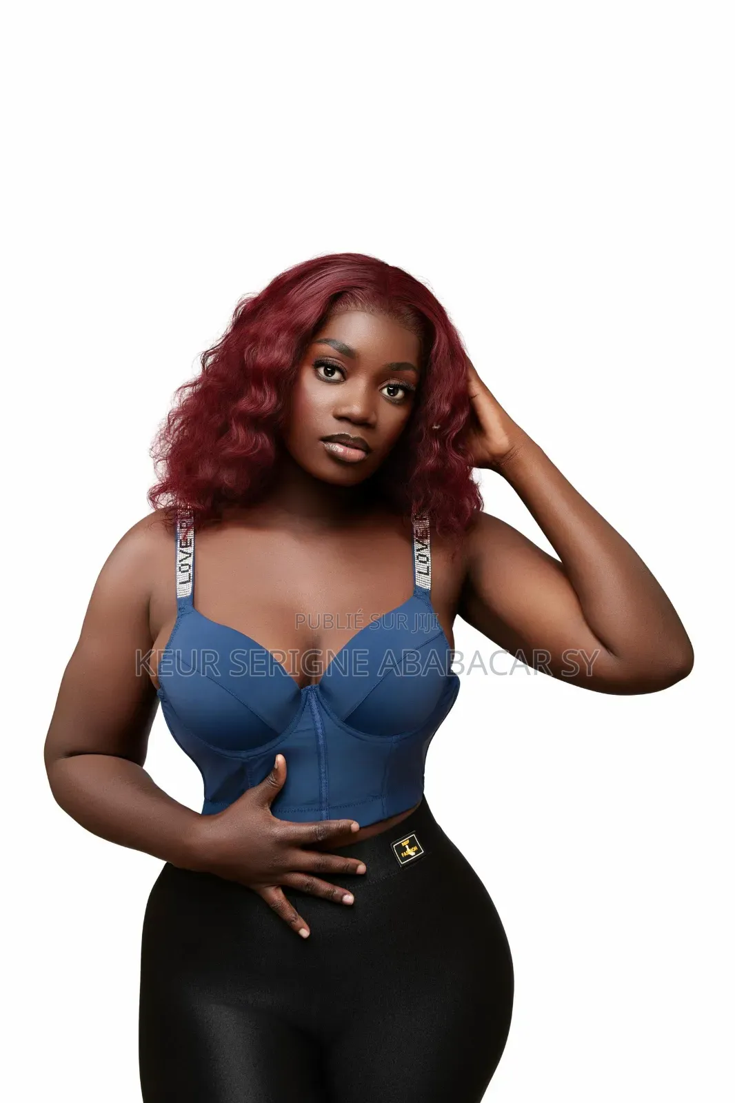 Admirez Notre Nouveau Soutien-gorge Gainant Et Stylé.