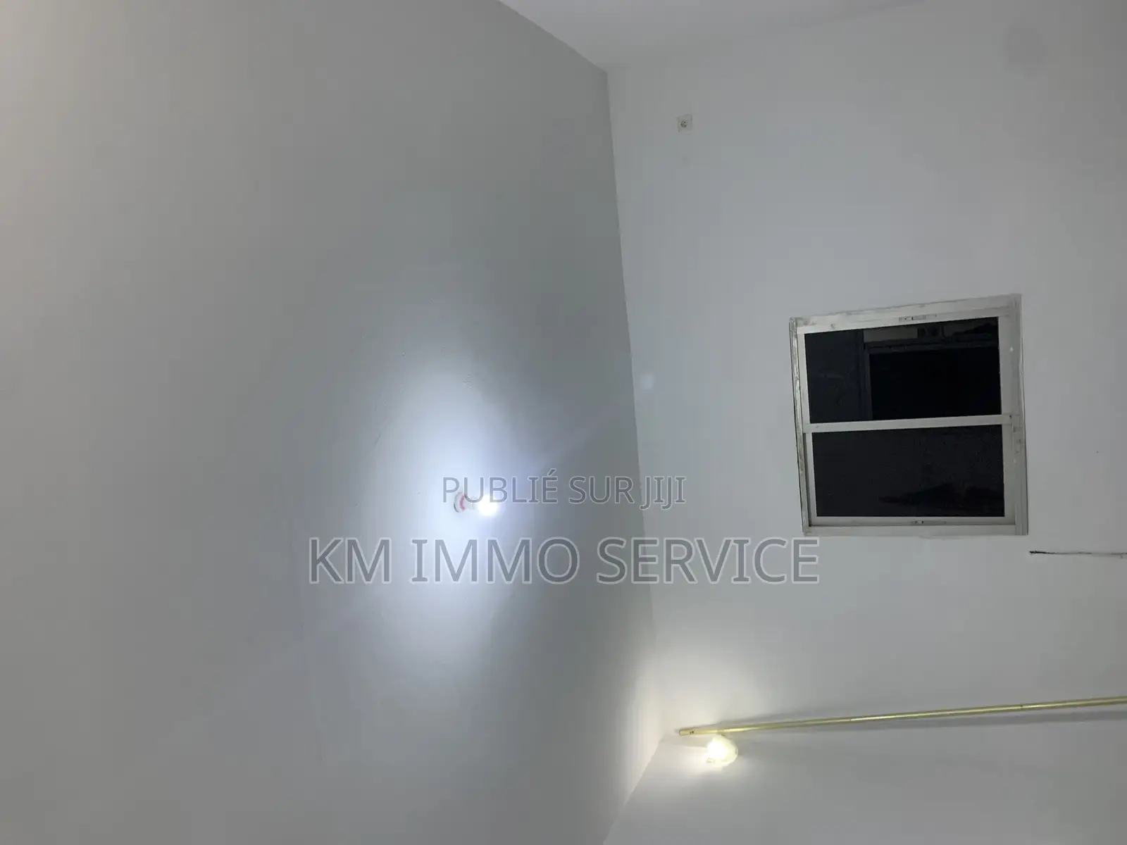 3chbre Appartement dans Km Immo Service, Mermoz Sacré-Cœur à Louer