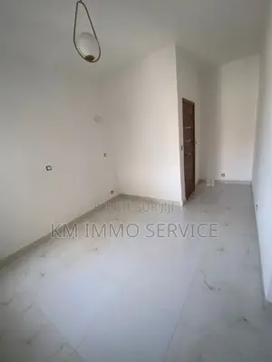 3chbre Appartement dans Km Immo Service, Mermoz Sacré-Cœur à Louer