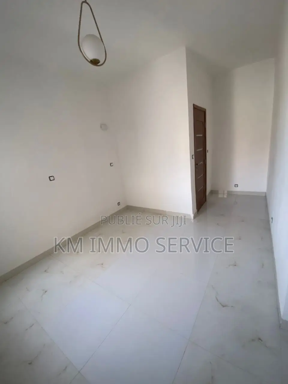 3chbre Appartement dans Km Immo Service, Mermoz Sacré-Cœur à Louer