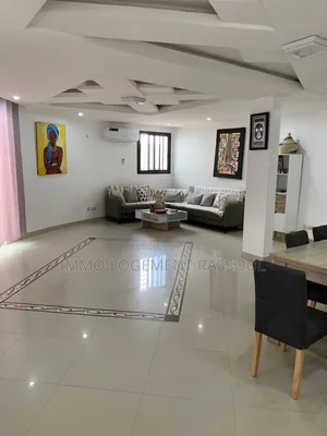 Furnished 2chbre Appartement dans , Almadies à Louer