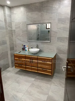 Furnished 2chbre Appartement dans , Almadies à Louer