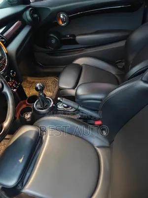 Mini Cooper 2016 Noir