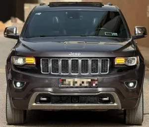 Photo - Jeep Grand Cherokee 2015 Gris