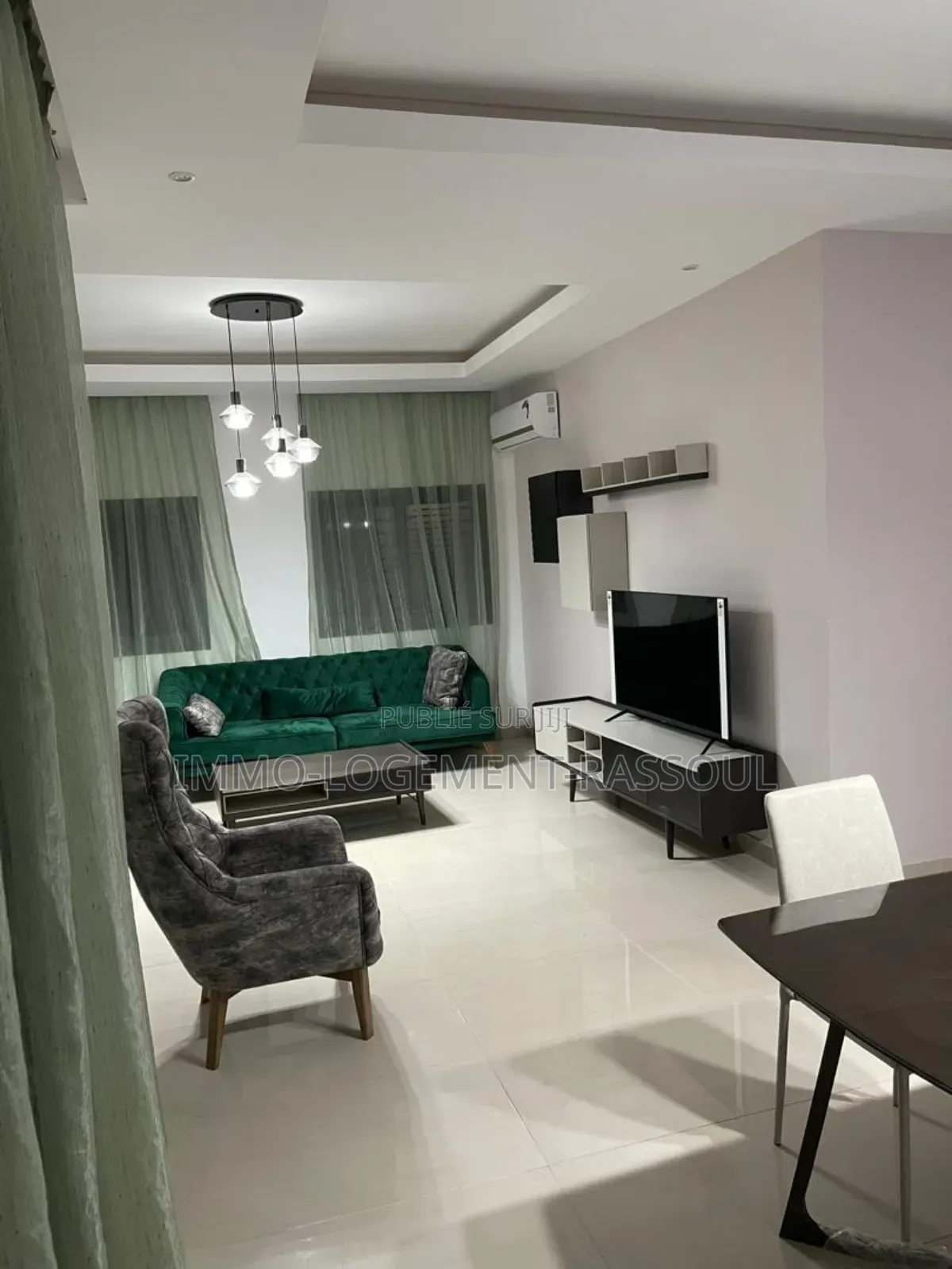 6chbre Appartement dans , Ouakam à Vendre