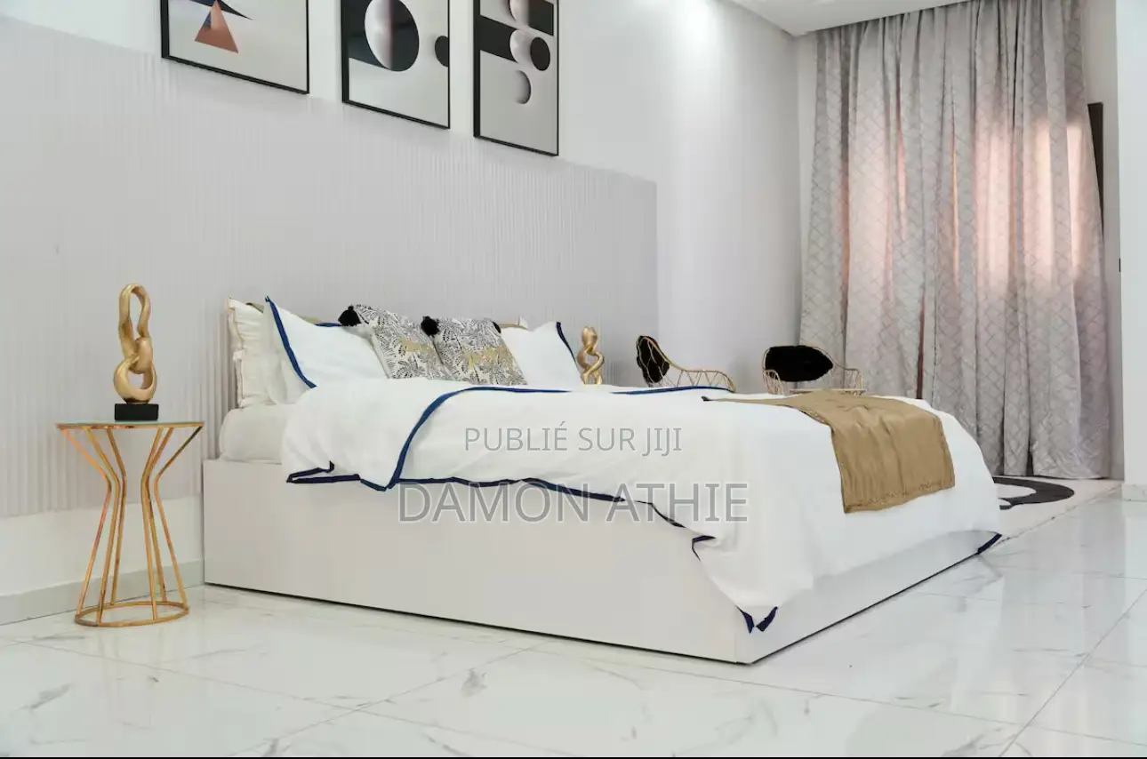 Furnished 1chbre Chambre et salon à Louer
