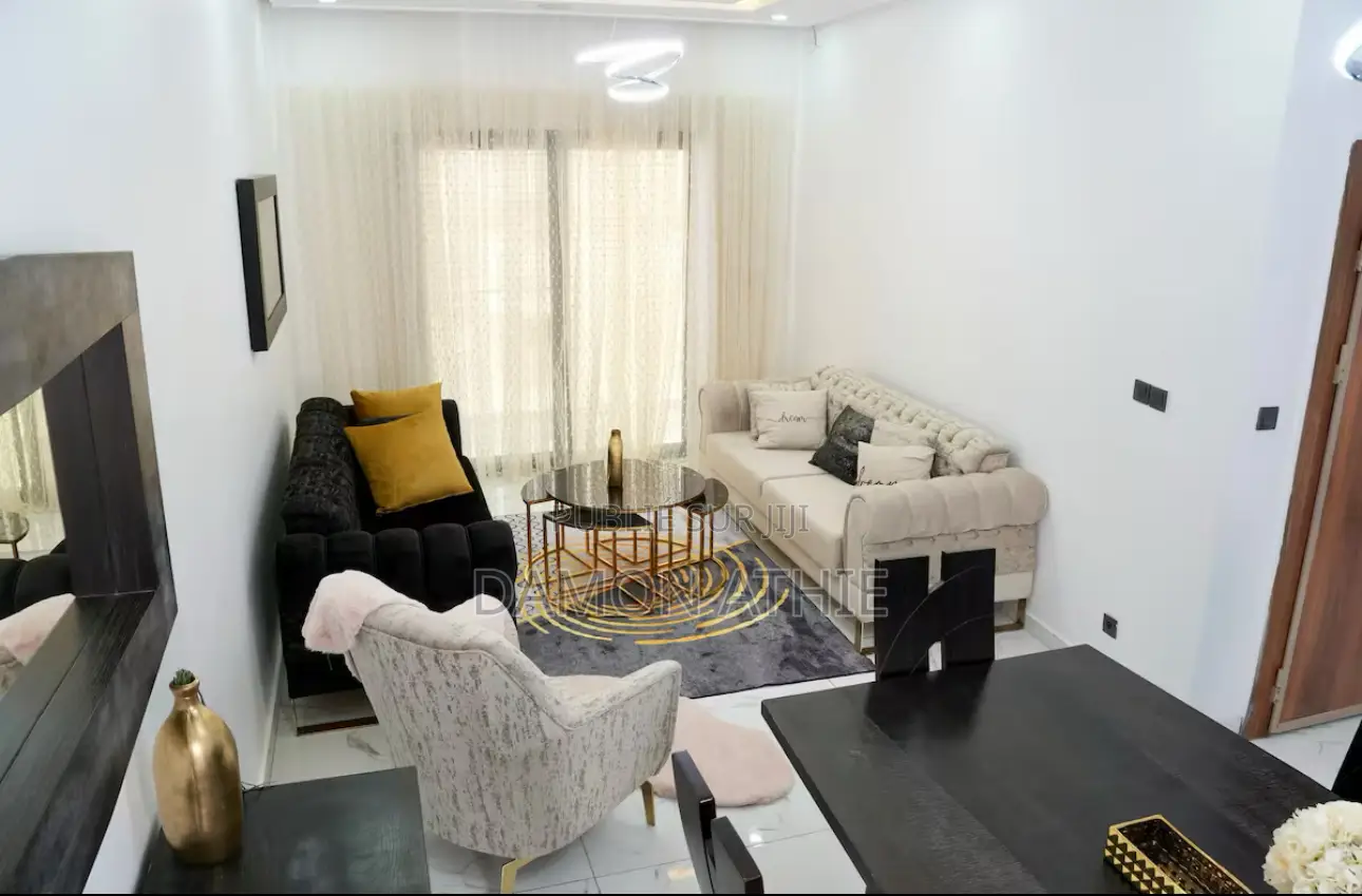 Furnished 1chbre Chambre et salon à Louer