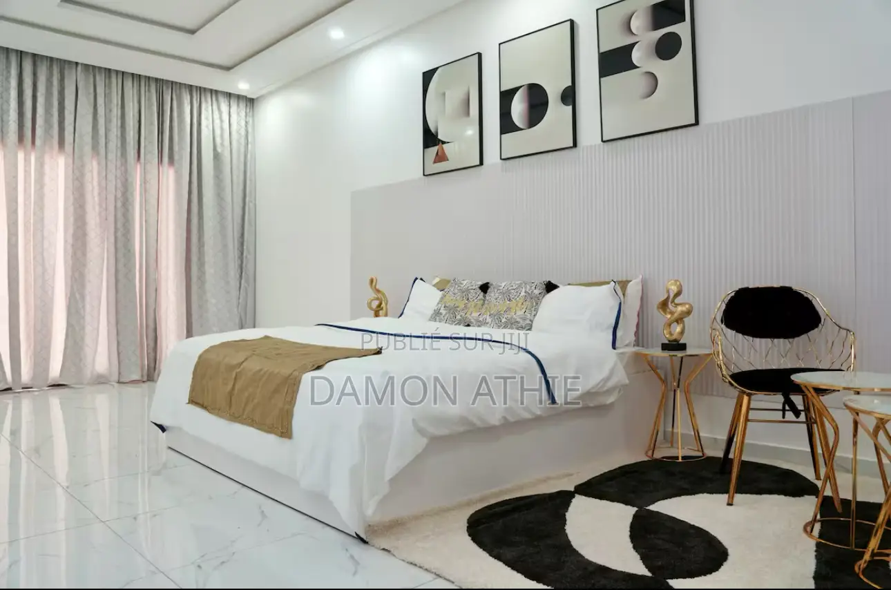 Furnished 1chbre Chambre et salon à Louer