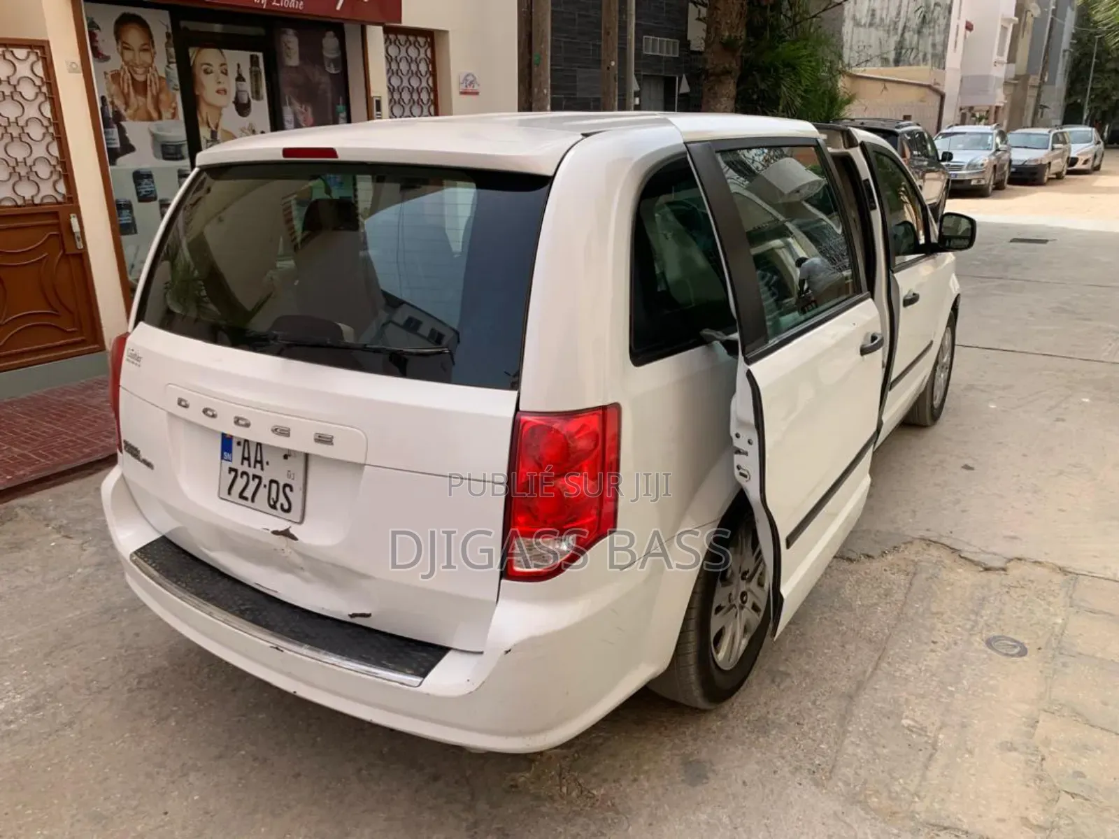 Dodge Caravan 2017 Blanc cassé