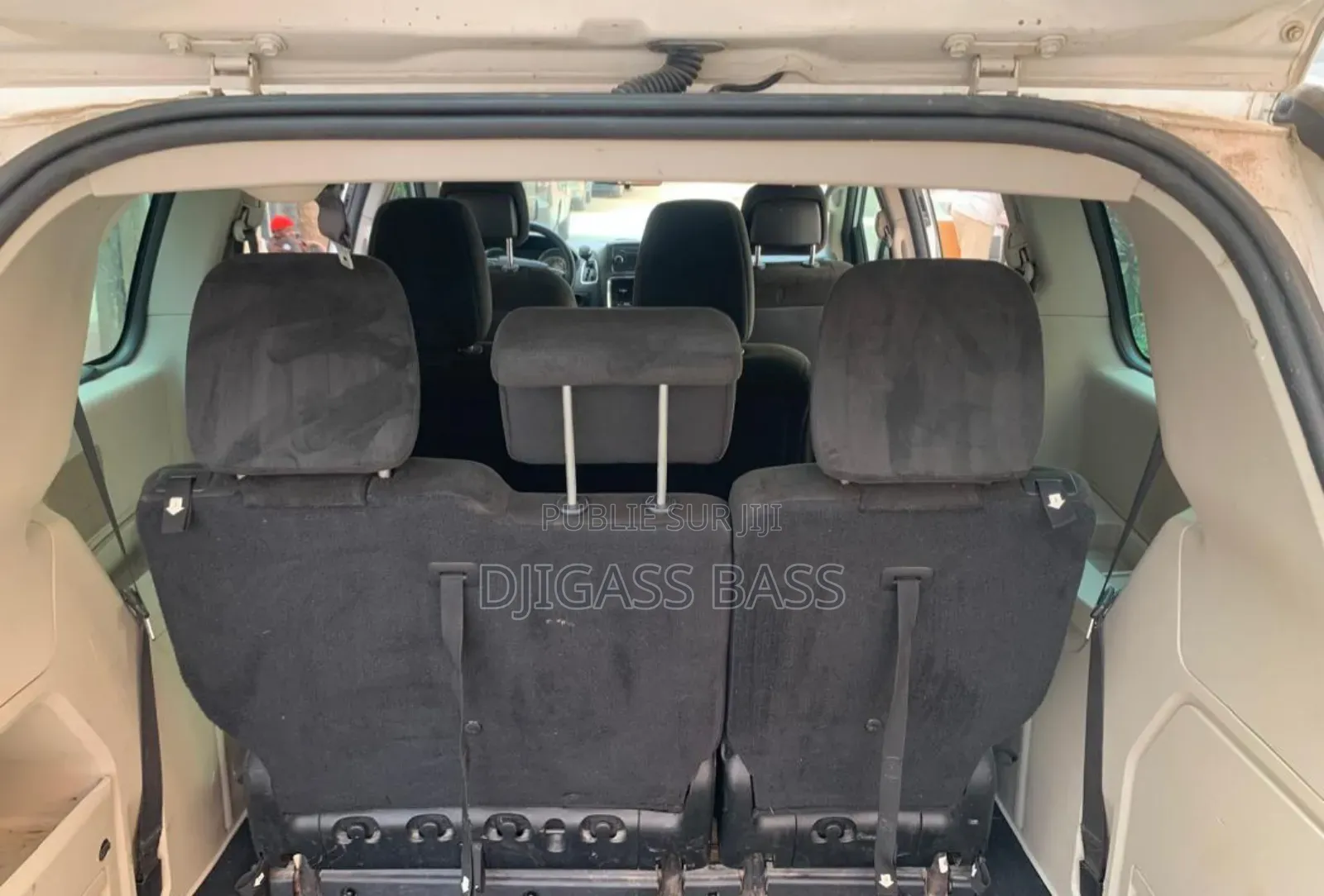 Dodge Caravan 2017 Blanc cassé