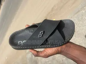 Tel Ad. Corniche Fadia