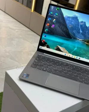 New Ordinateur Portable Lenovo ThinkPad 13 8GB Intel Core I5 SSD 256GB