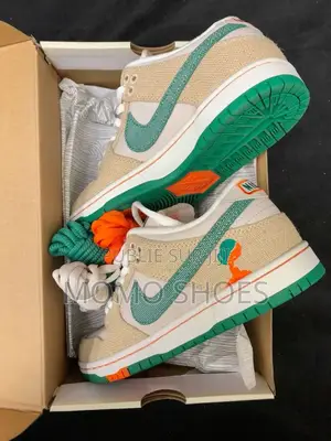 Nike Dunk Jarritos