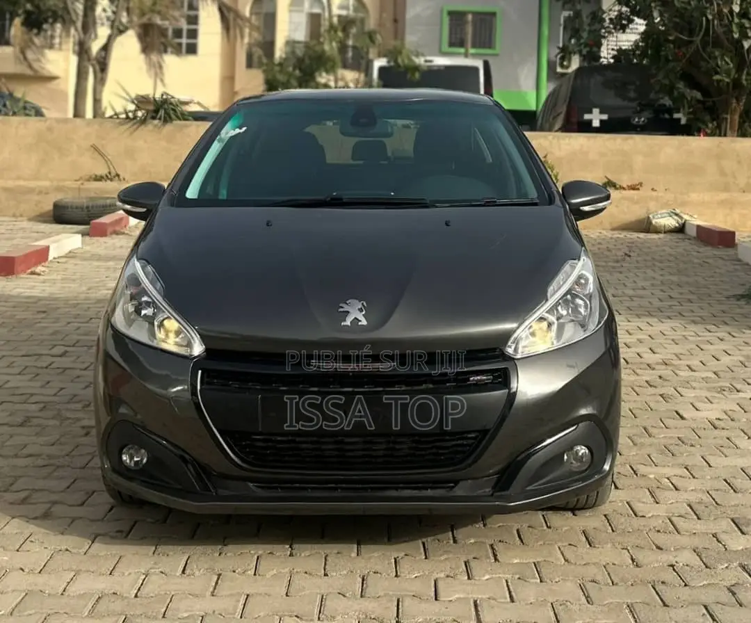 PEUGEOT 208 2018 Gris