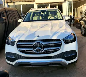 Photo - Mercedes-Benz GLE-Class 2020 Blanc