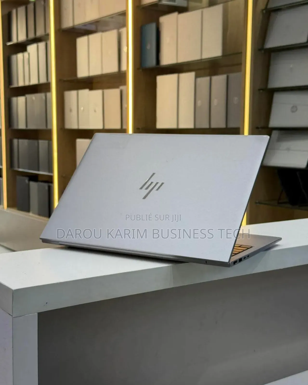 New HP ZBook Firefly 16 G10 32GB Intel Core I7 SSD 512GB