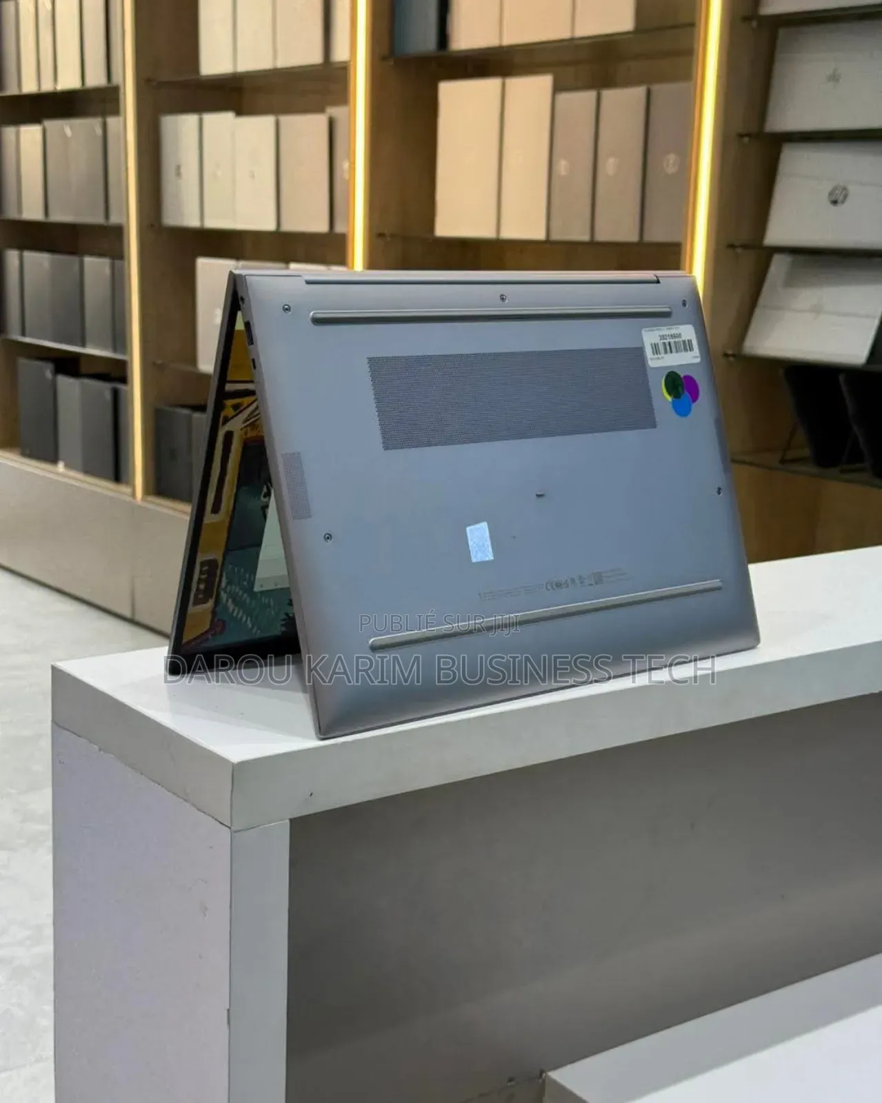 New HP ZBook Firefly 16 G10 32GB Intel Core I7 SSD 512GB