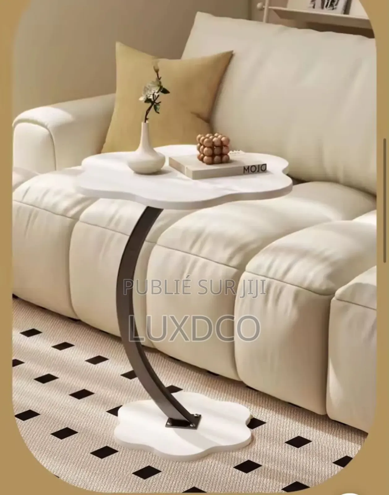 Table d'Appoint en Bois