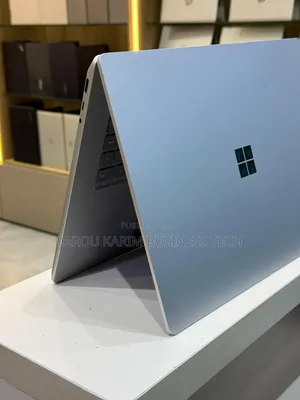 New Microsoft Surface Laptop 4 16GB AMD Ryzen 5 SSD 256GB
