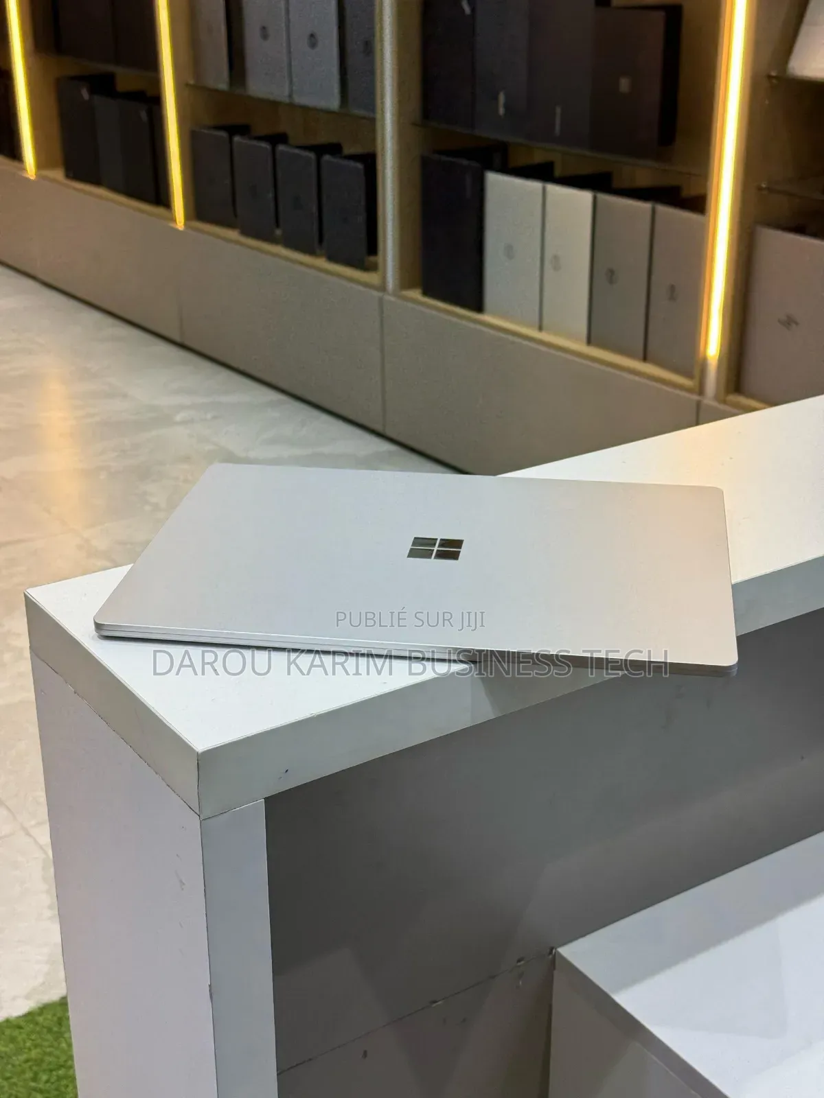 New Microsoft Surface Laptop 4 16GB AMD Ryzen 5 SSD 256GB