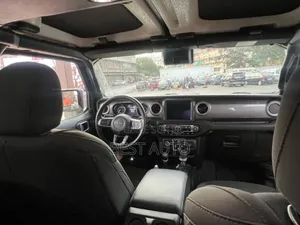 Jeep Gladiator 2023 Gris