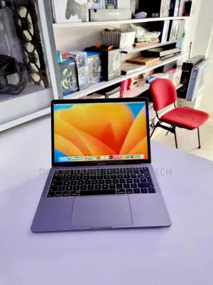 Photo - New Apple MacBook Pro 2017 16GB Intel Core I7 SSD 1T