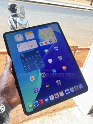Photo - New Apple iPad Pro 13 (2024) 256 GO Autre