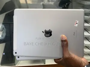 Photo - New Apple iPad 10.2 (2019) 128 GB Autre