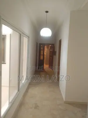 Photo - Appartement Meublé F2 À Louer À Ngor-Almadies