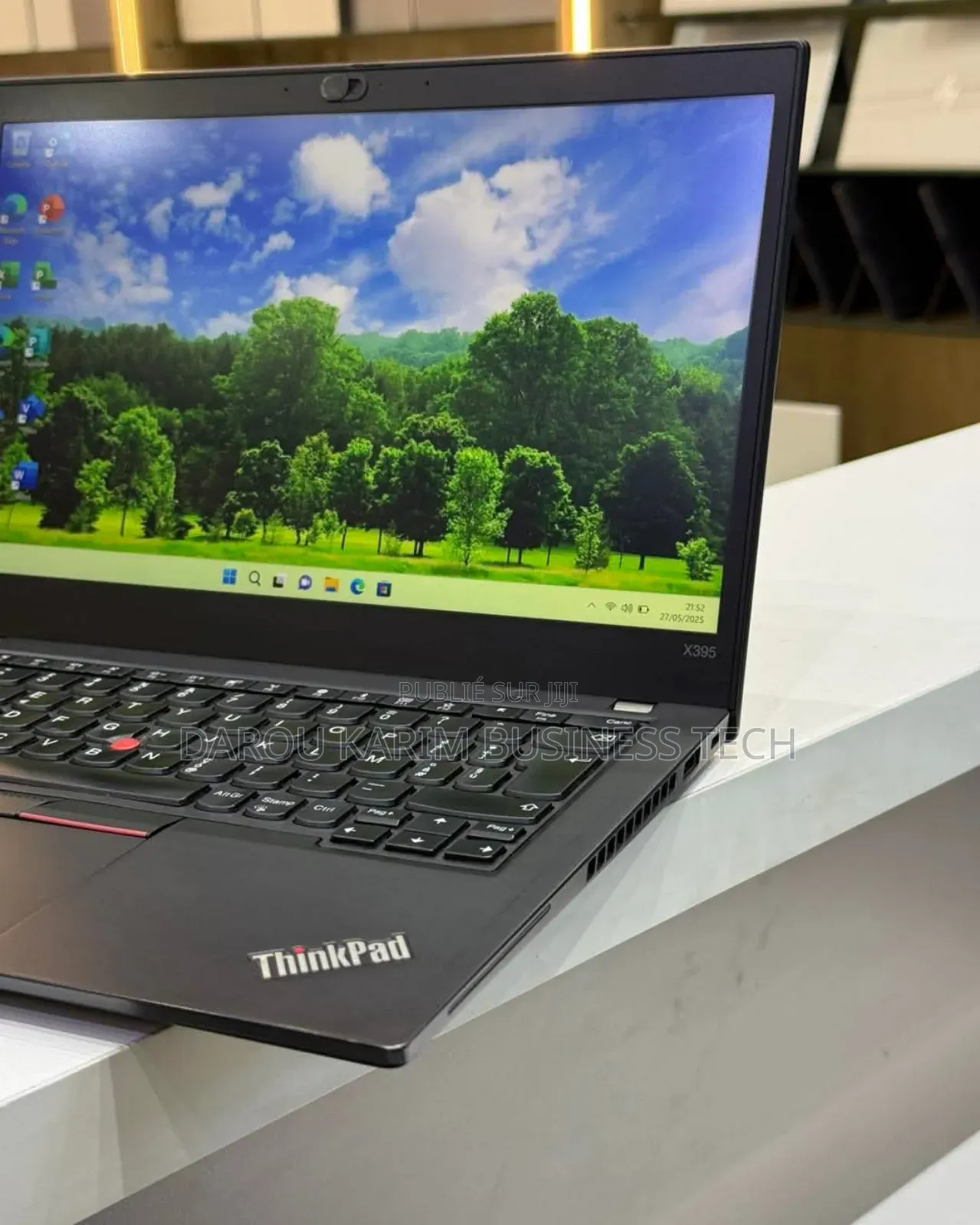 New Ordinateur Portable Lenovo ThinkPad X395 16GB AMD Ryzen 7 SSD 256GB