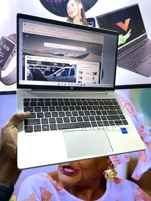 Photo - New Ordinateur Portable HP ProBook 440 G8 8GB Intel Core I5 SSD 256GB