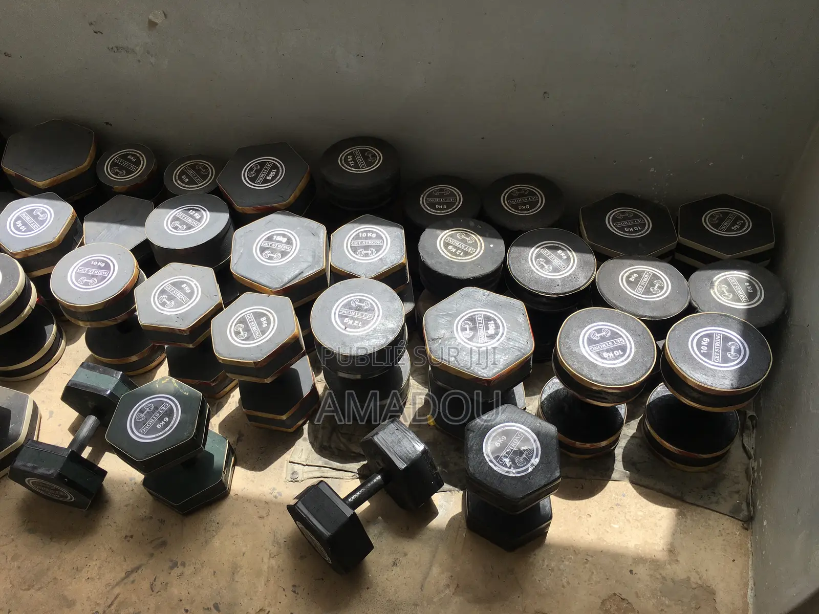 Haltères en Ciment : 6kg, 8kg, 10kg, 12kg Et 15kg Disponible