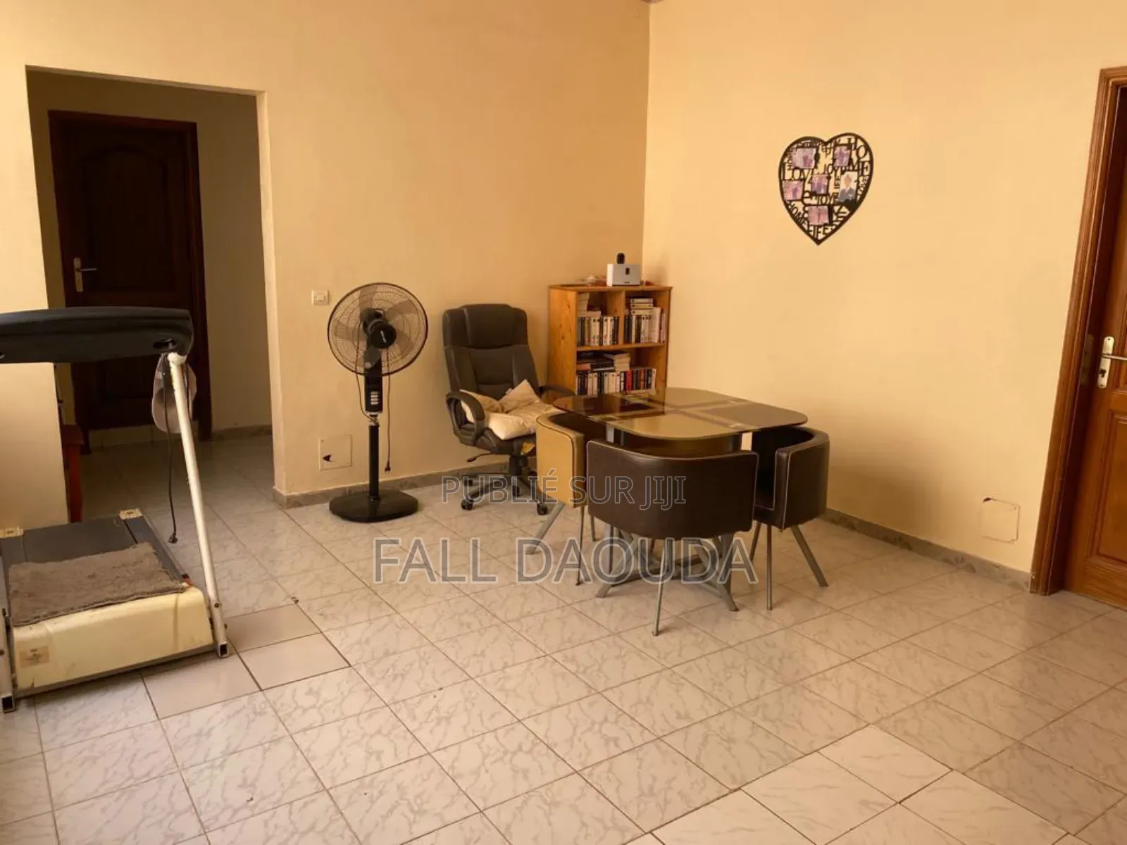Furnished 5chbre Villa dans Grand Dakar à Vendre