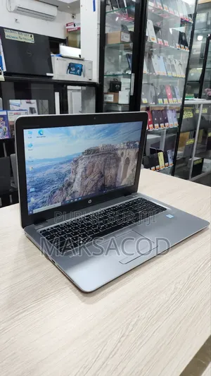 Ordinateur Portable HP EliteBook 850 G4 16GB Intel Core I5 SSD 256GB